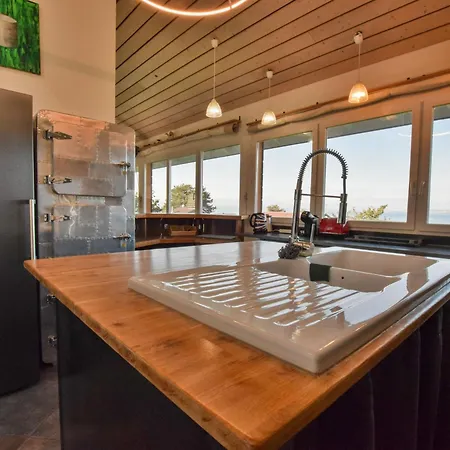 別荘 Spacieuse Avec Terrasse Et Jardin, Animaux Et Parking Admis - Fr-1-498-19 リュグラン