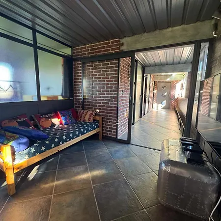 別荘 Spacieuse Avec Terrasse Et Jardin, Animaux Et Parking Admis - Fr-1-498-19