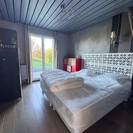Spacieuse Avec Terrasse Et Jardin, Animaux Et Parking Admis - Fr-1-498-19 リュグラン