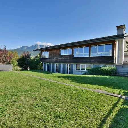 Holiday home Spacieuse Avec Terrasse Et Jardin, Animaux Et Parking Admis - Fr-1-498-19 *